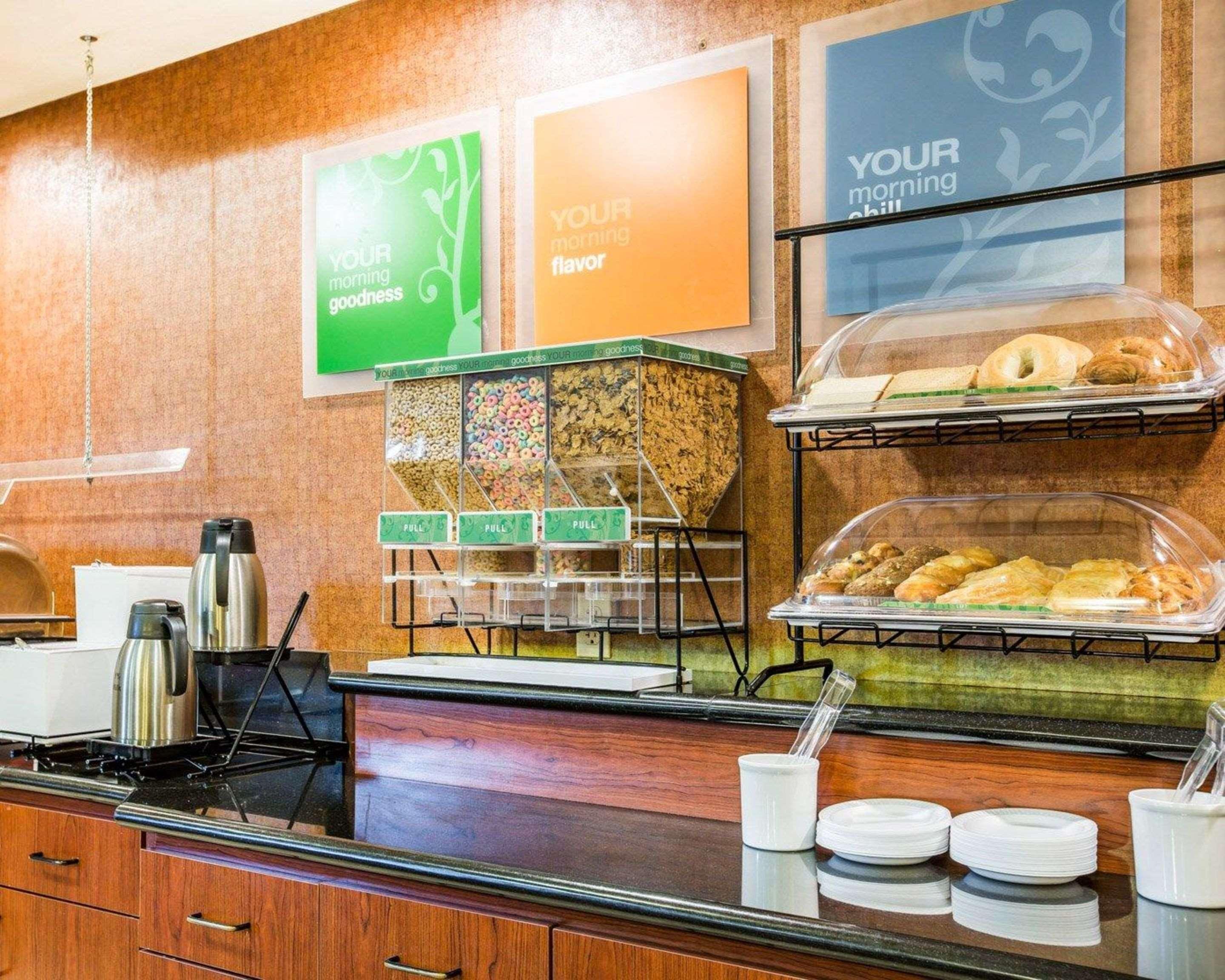 Comfort Inn & Suites Galt - Lodi North Buitenkant foto