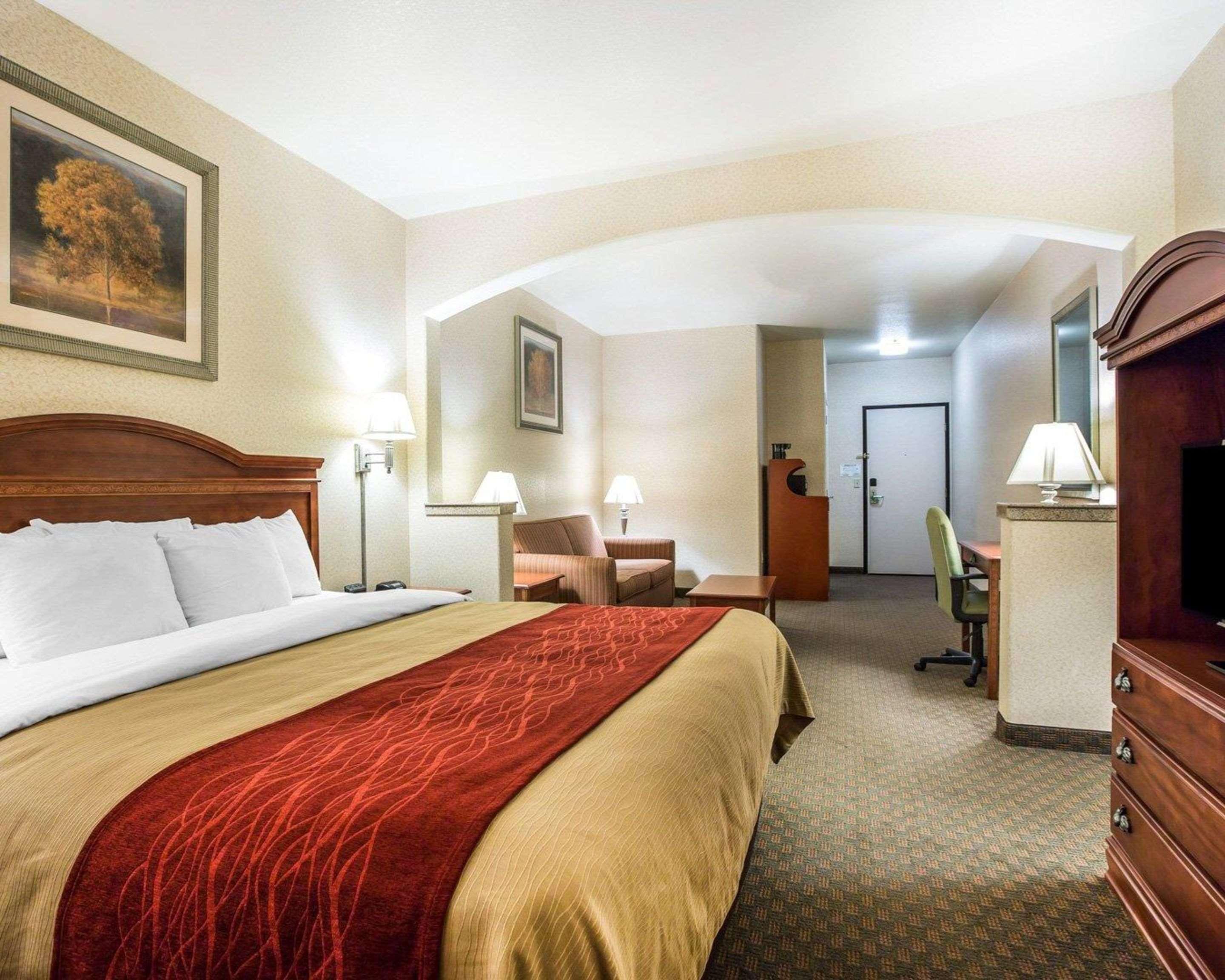 Comfort Inn & Suites Galt - Lodi North Buitenkant foto