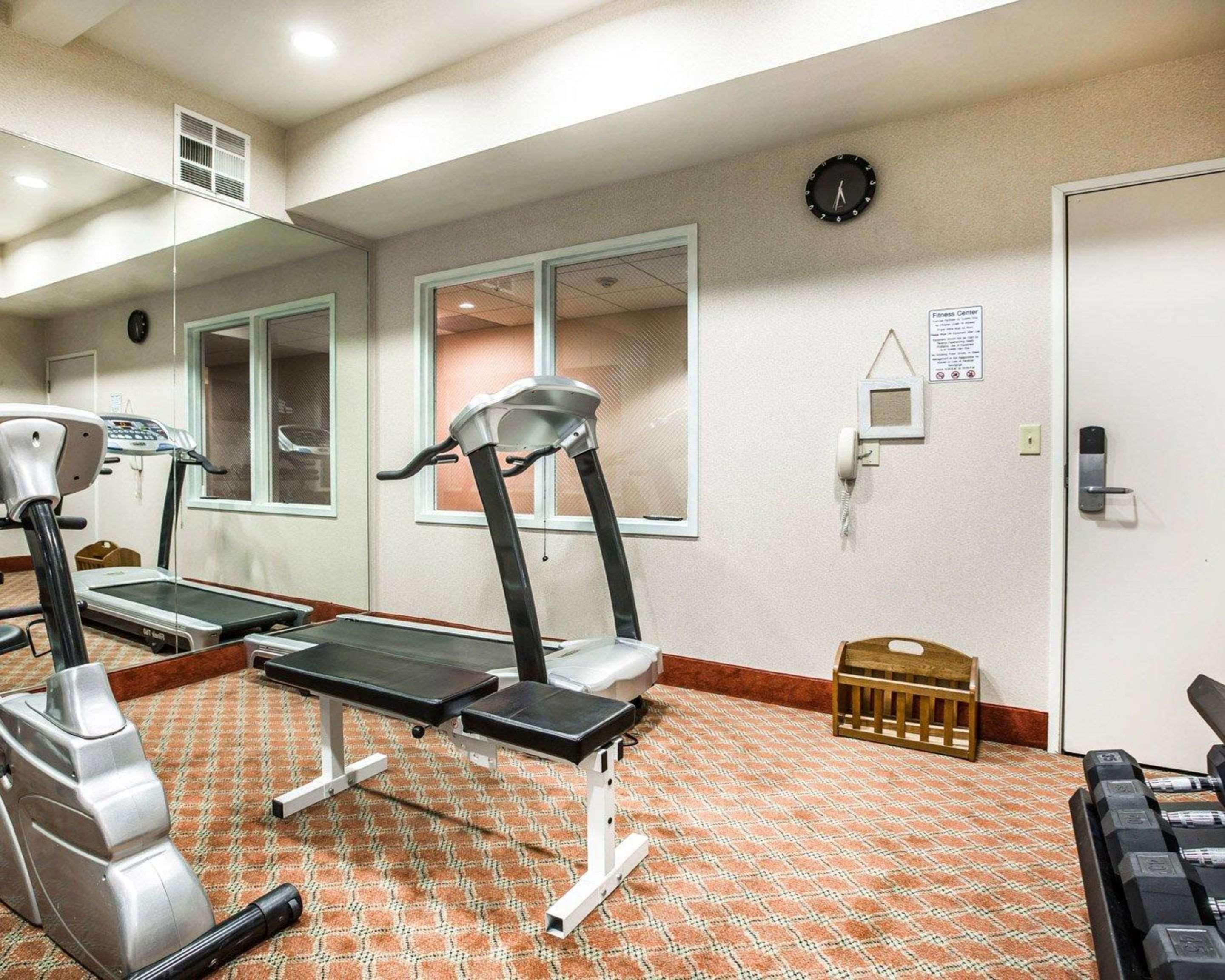 Comfort Inn & Suites Galt - Lodi North Buitenkant foto